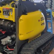 DINGO TRACK MACHINE 002